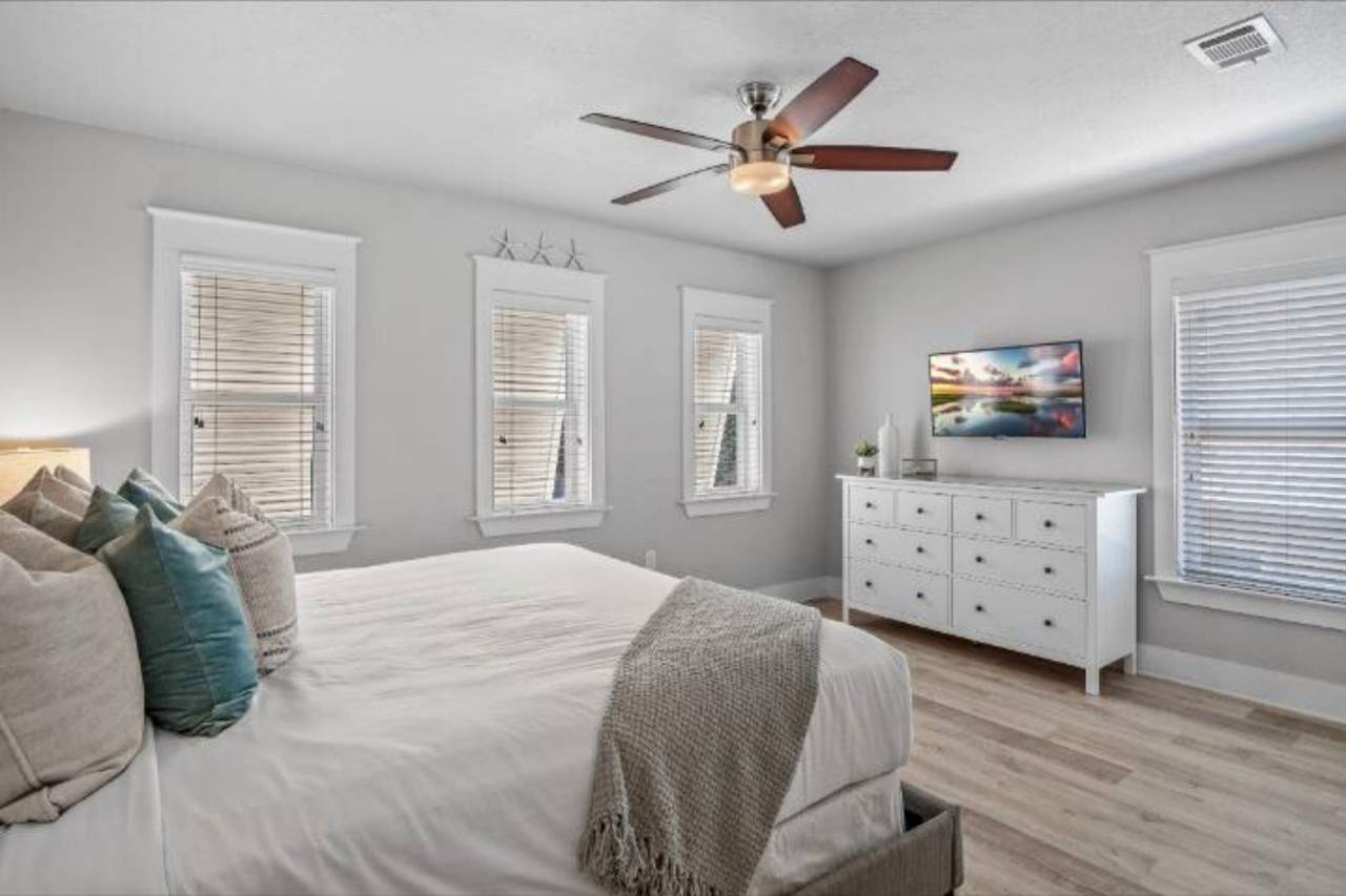 Beach Please Beach Please