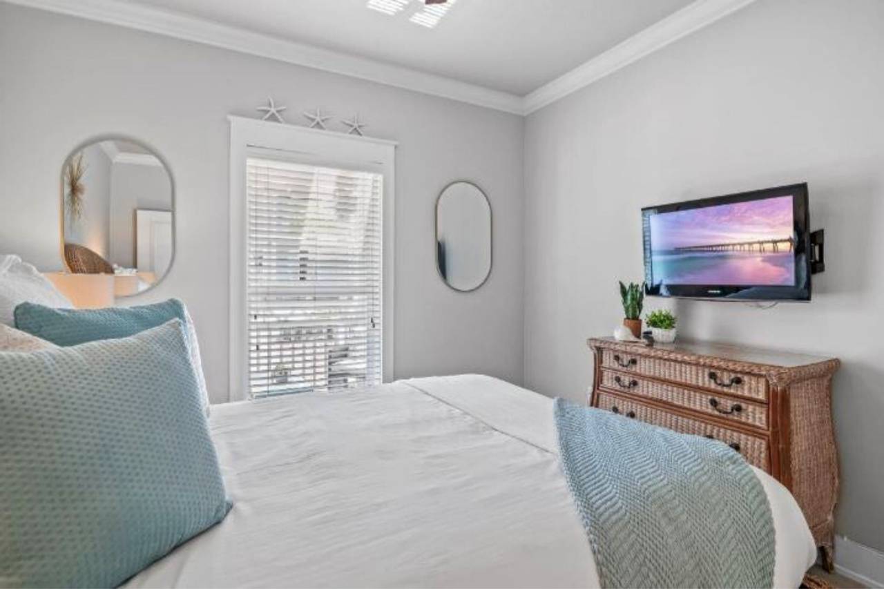 Beach Please Beach Please