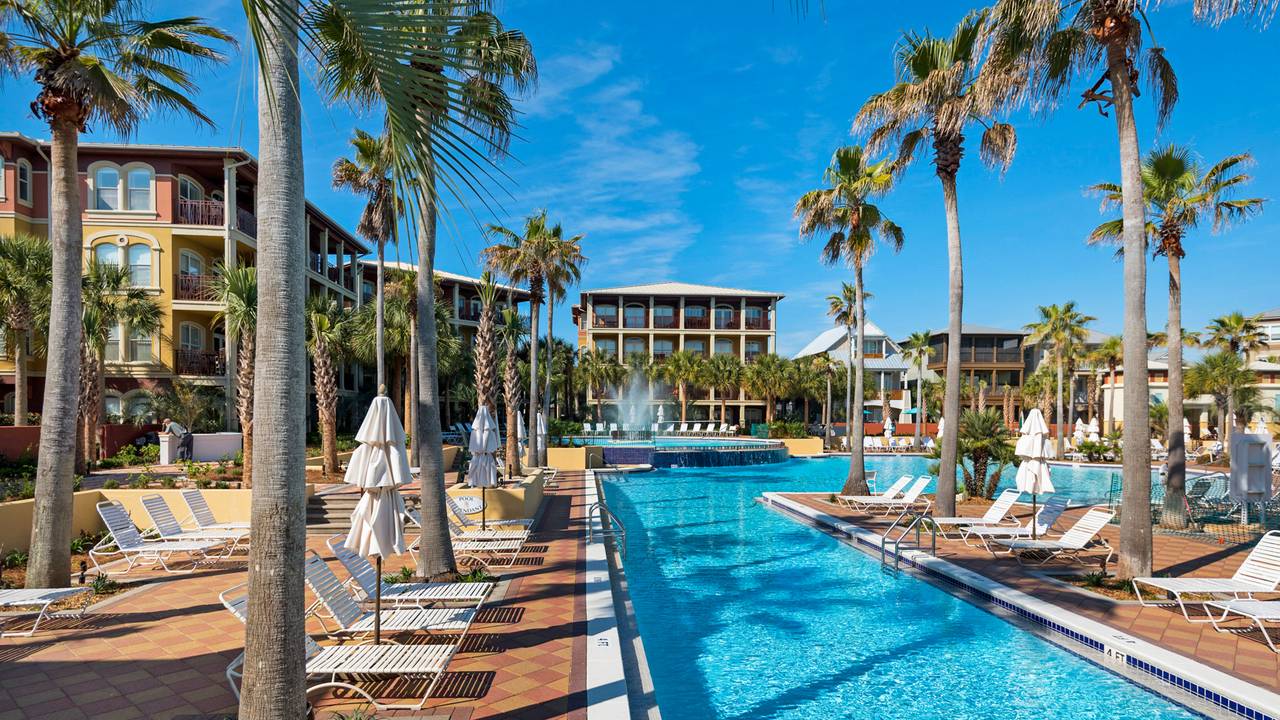 Seacrest Beach Grounds & Amenities Seacrest Beach Grounds & Amenities