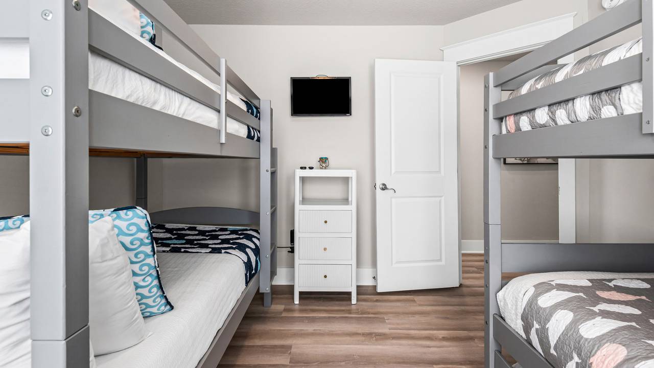 Beach Please Beach Please