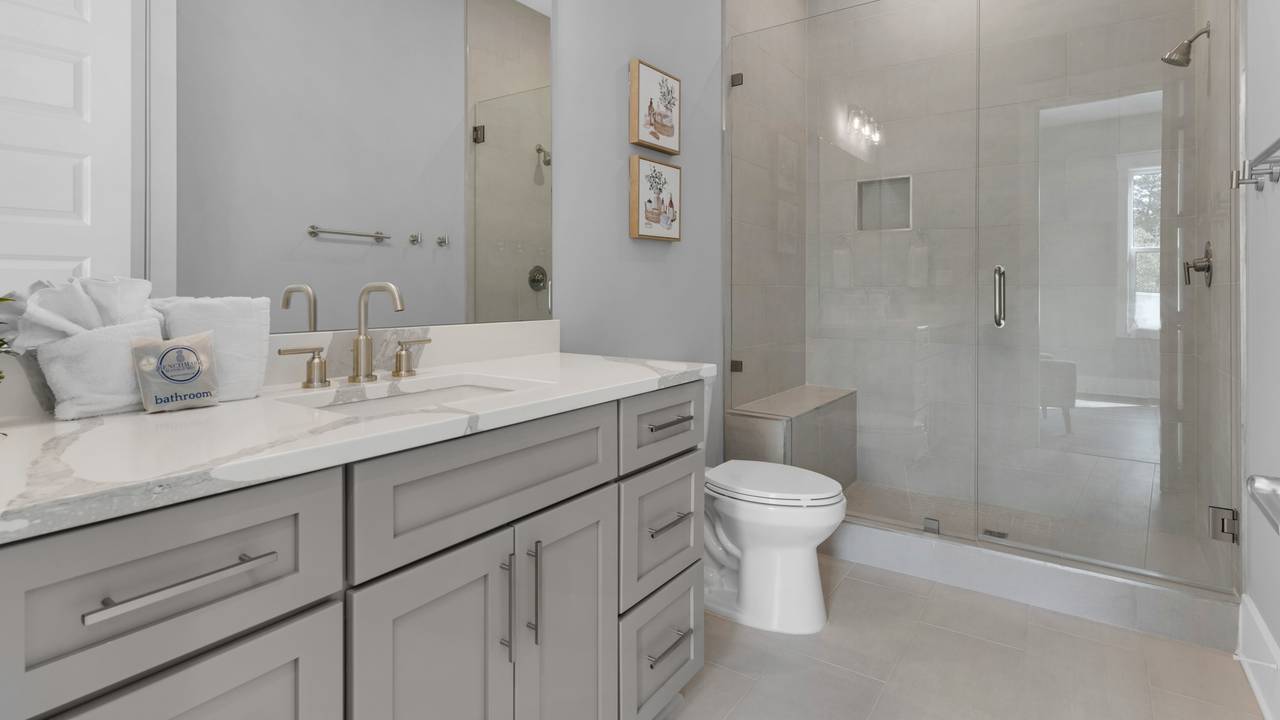 Bathroom 4 Bathroom 4