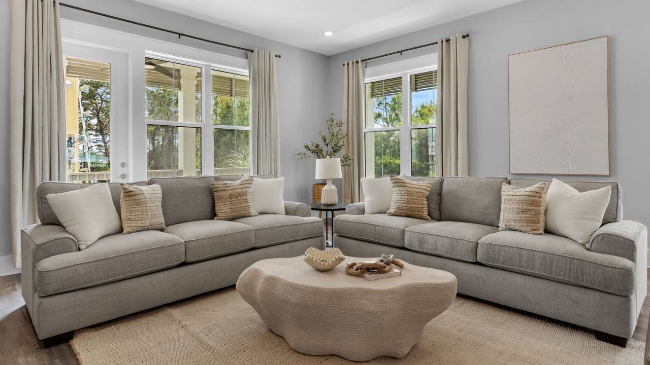 Living Area Living Area