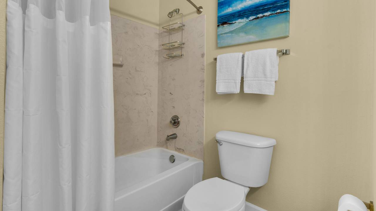 Tidewater 1316 Private Bathroom Tidewater 1316 Private Bathroom