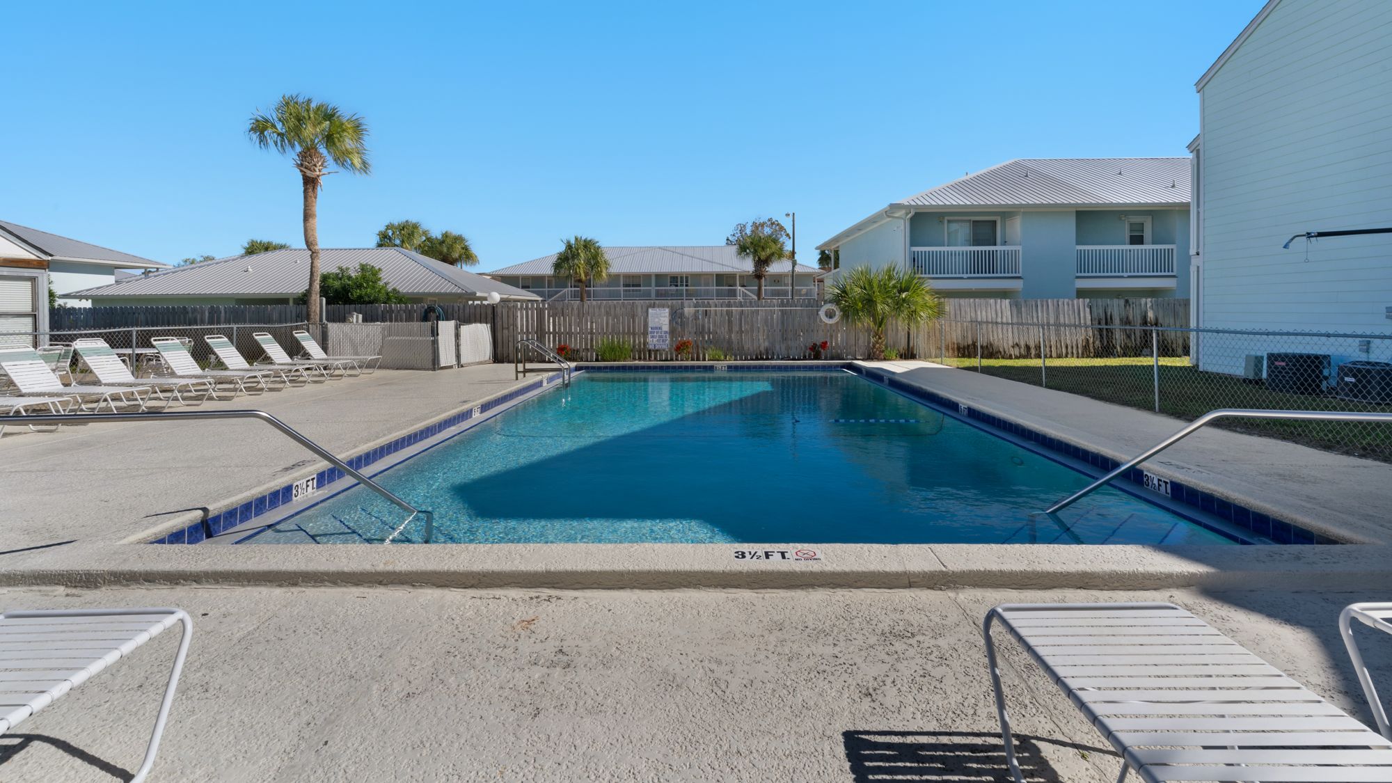 Southwinds Grounds & Amenities