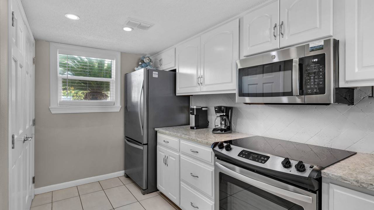 Sol and Sea Sol and Sea