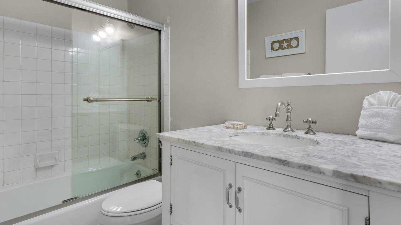 Sol and Sea Sol and Sea