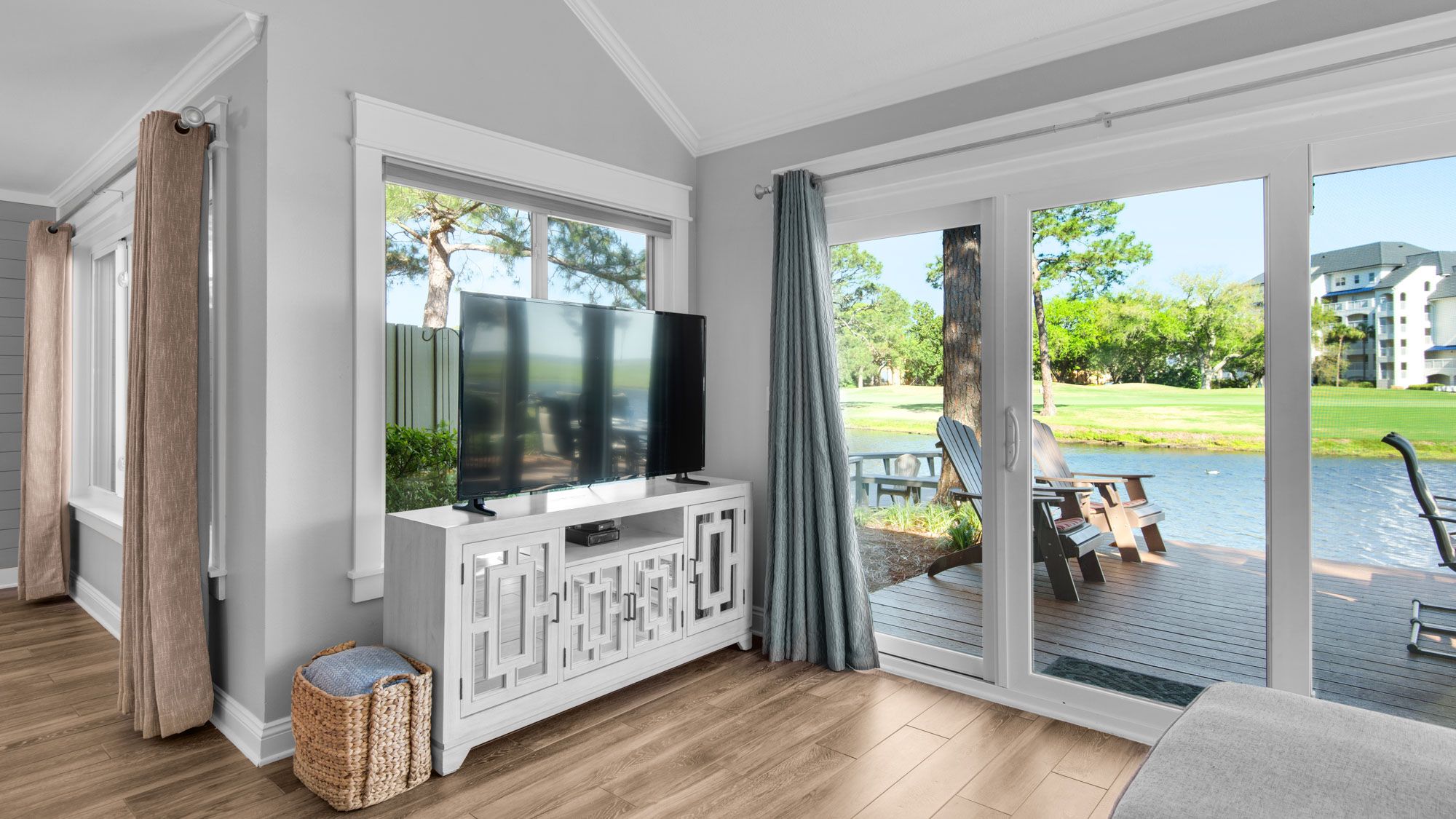 See Ya Later - Living Area