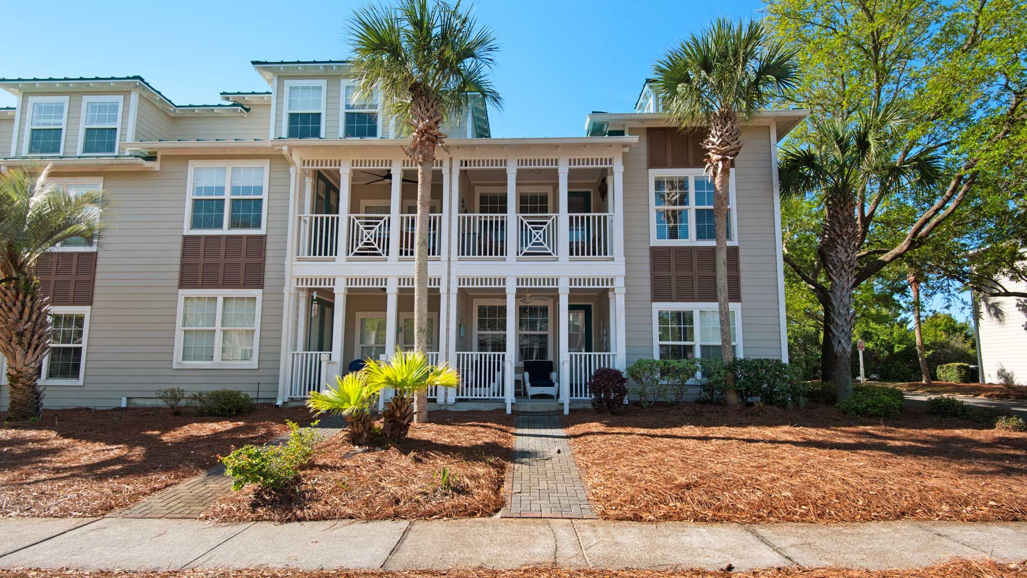 Village Blue Mountain 626 - Exterior