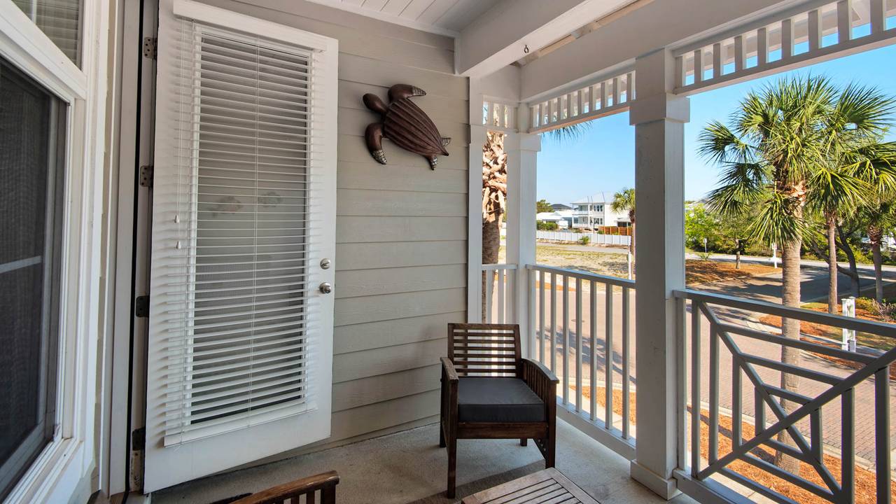 Village Blue Mountain 626 - Porch Village Blue Mountain 626 - Porch