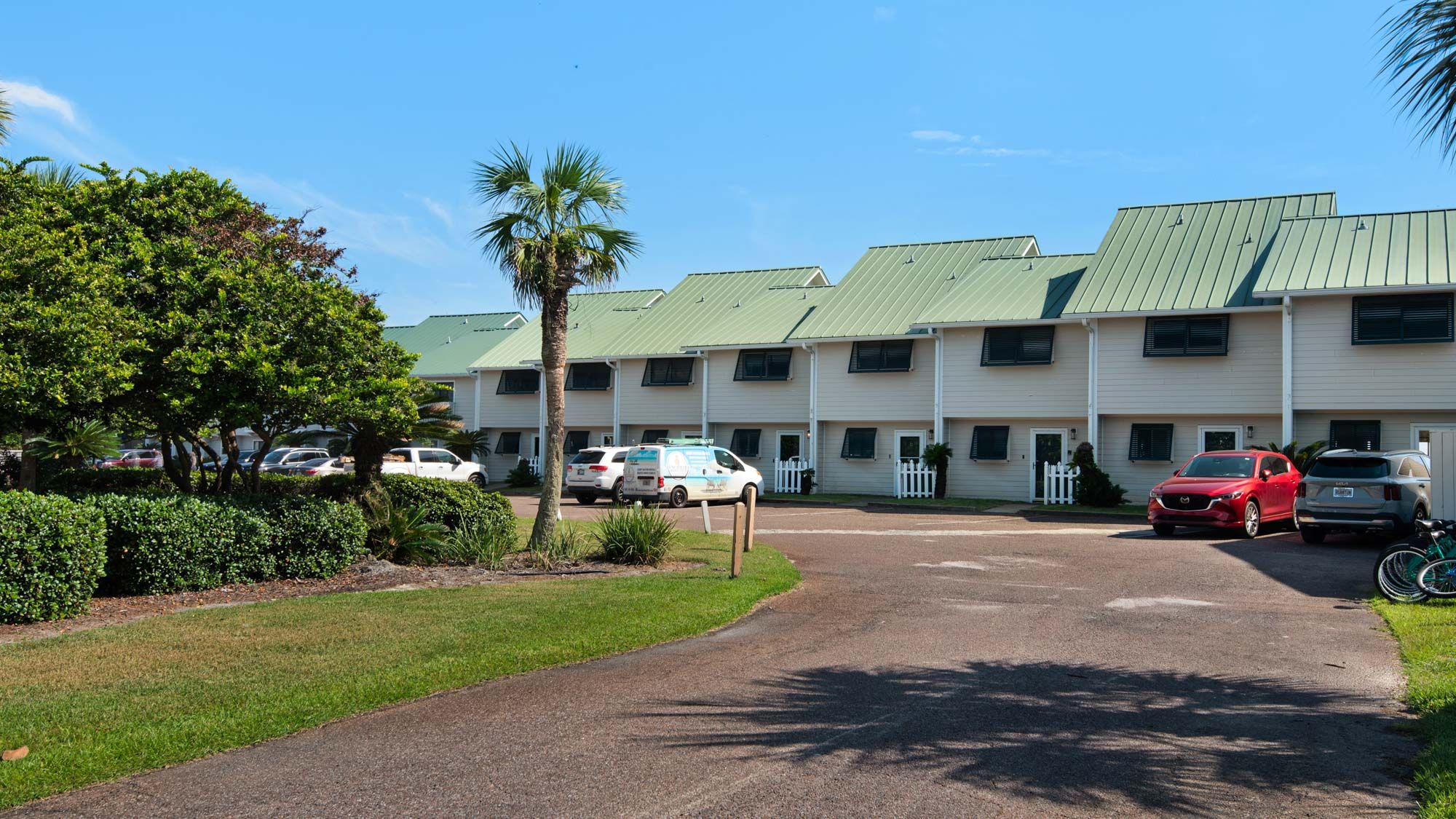 Seashadows Townhomes 