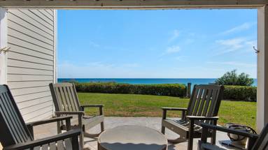 Seashadows Townhomes 4 - Patio Seashadows Townhomes 4 - Patio