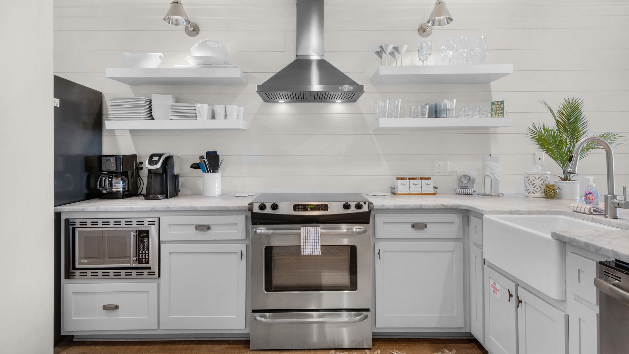 Seashadows Townhomes 4 - Kitchen