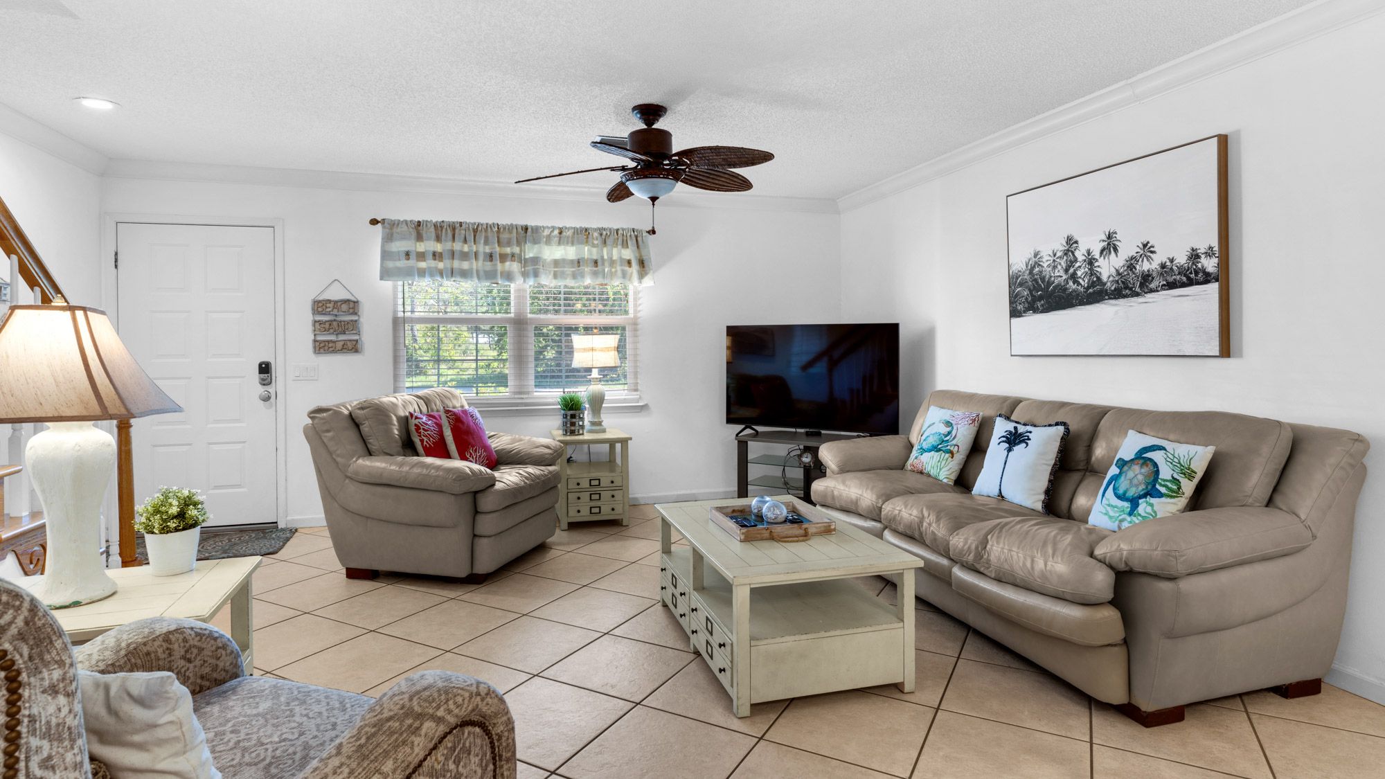 Woodland Shores 11 - Living Area