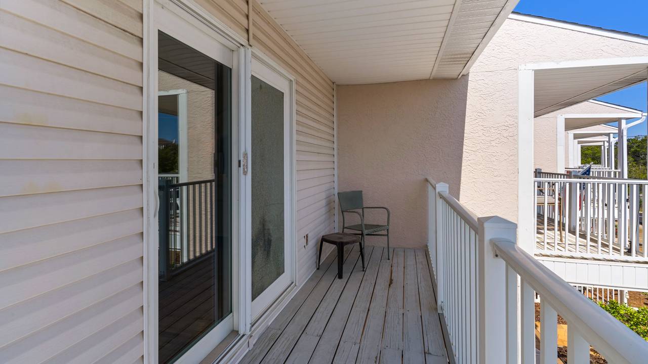 Woodland Shores 11 - Balcony Woodland Shores 11 - Balcony