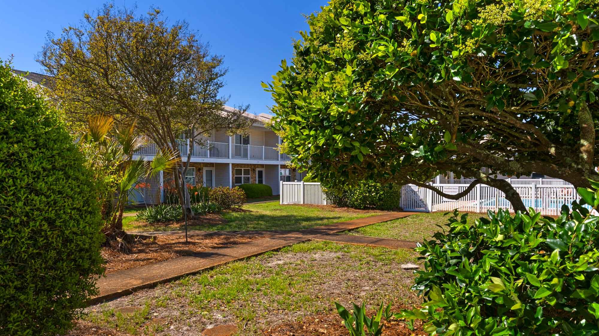 Woodland Shores 11 - Exterior