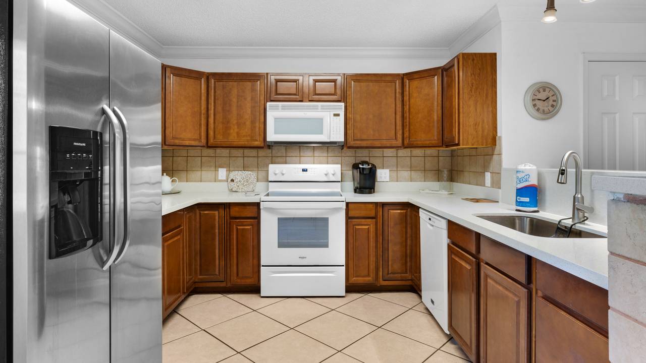 Woodland Shores 11 - Kitchen Woodland Shores 11 - Kitchen