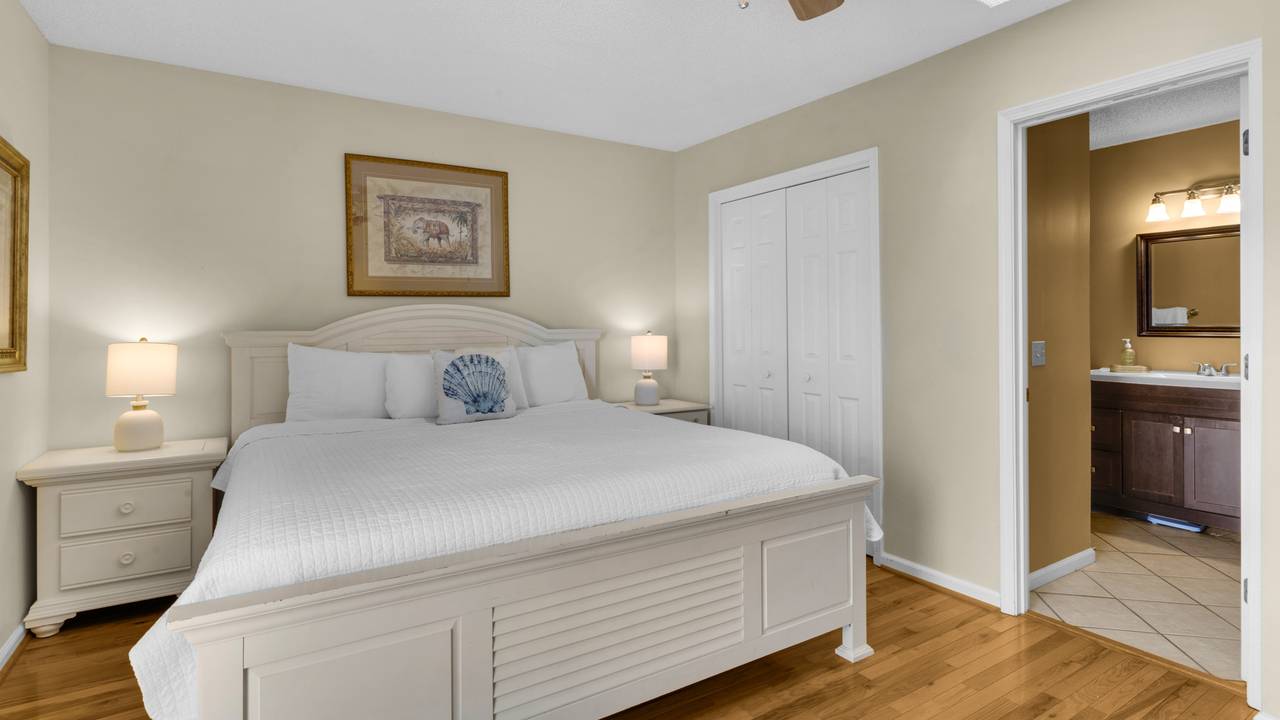 Woodland Shores 11 - Bedroom 1 Woodland Shores 11 - Bedroom 1