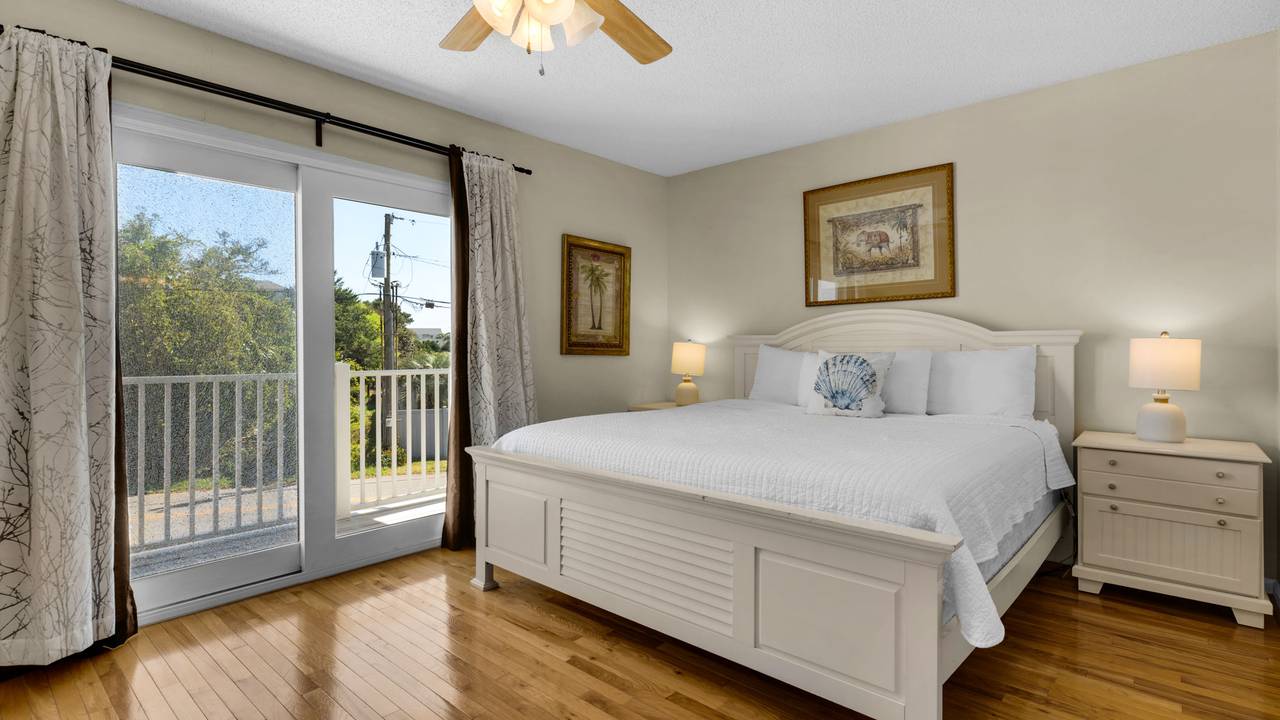 Woodland Shores 11 - Bedroom 1 Woodland Shores 11 - Bedroom 1