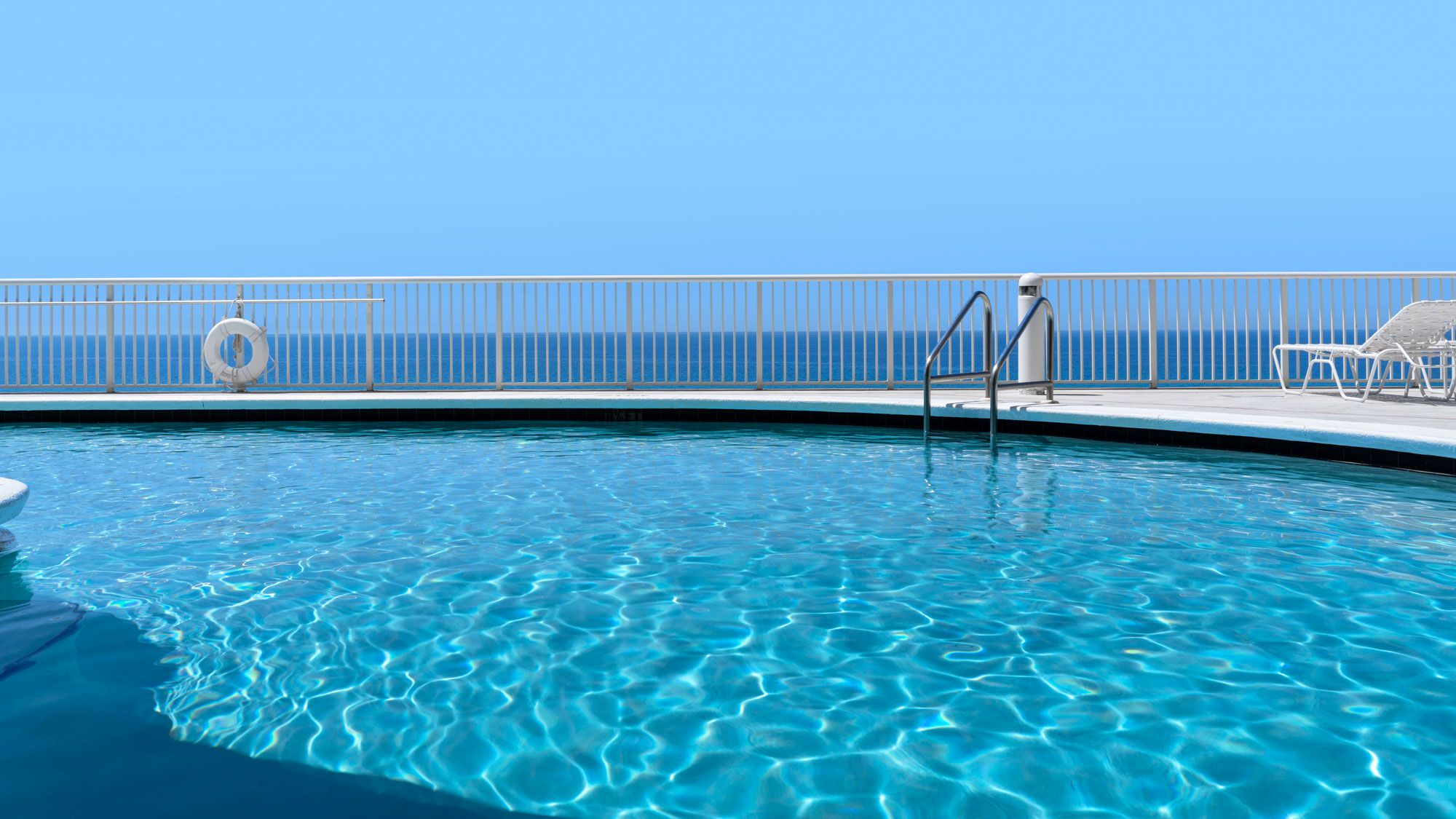 Palazzo Condominium Grounds & Amenities