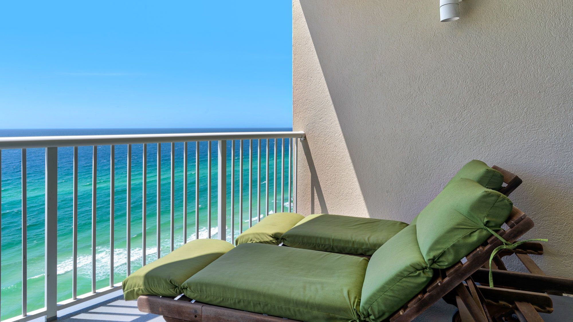 Palazzo 806 Balcony views