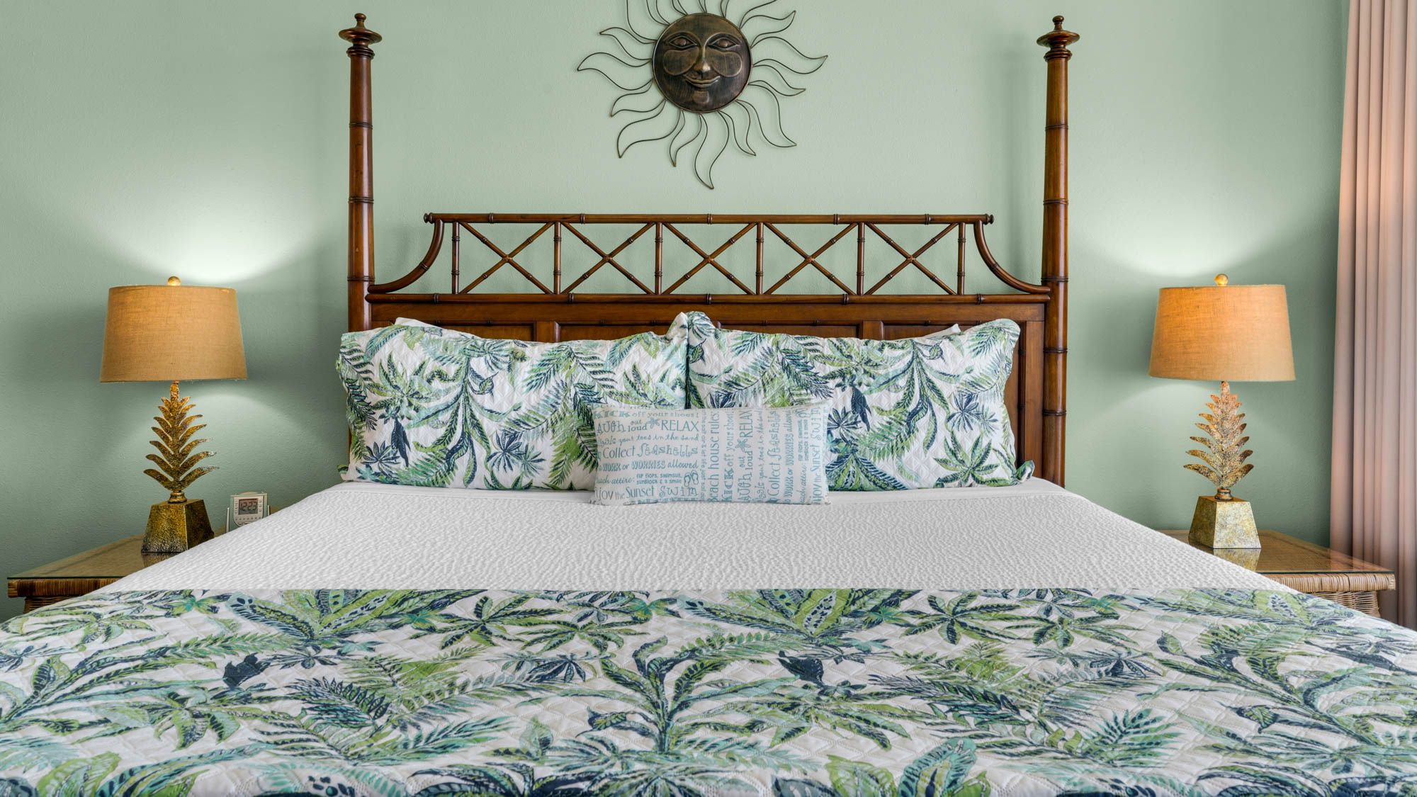 Palazzo 806 Master Bedroom 