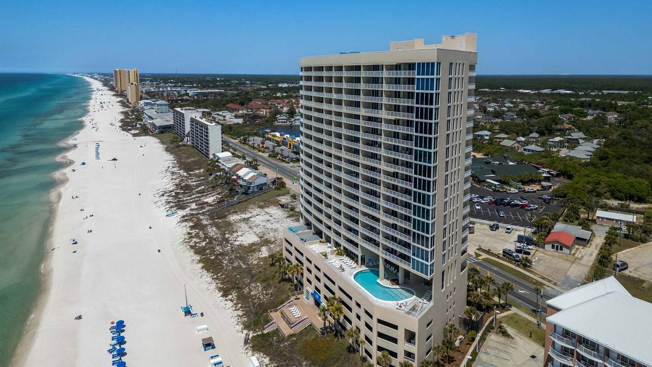 Palazzo Condominium Grounds & Amenities Palazzo Condominium Grounds & Amenities