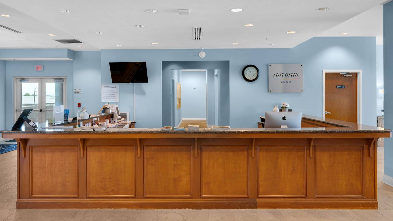 Palazzo Condominium Grounds & Amenities Palazzo Condominium Grounds & Amenities