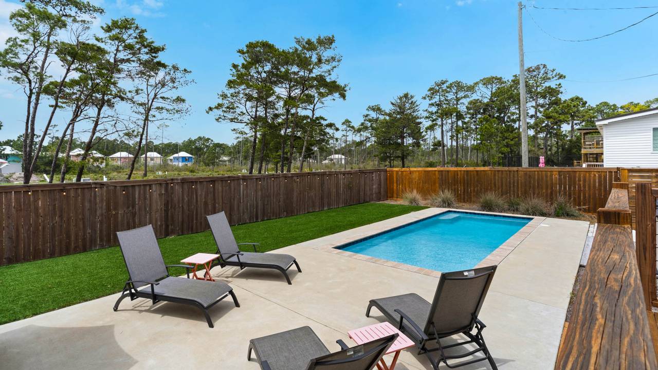 Coastal Charm: Private Heated Pool Coastal Charm: Private Heated Pool