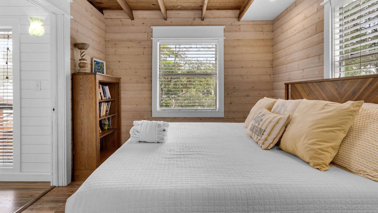 Coastal Charm: Master Bedroom Coastal Charm: Master Bedroom