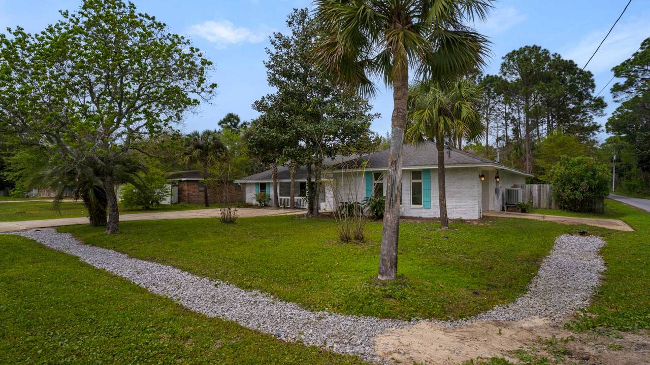 18 Initial Ln: Exterior 18 Initial Ln: Exterior