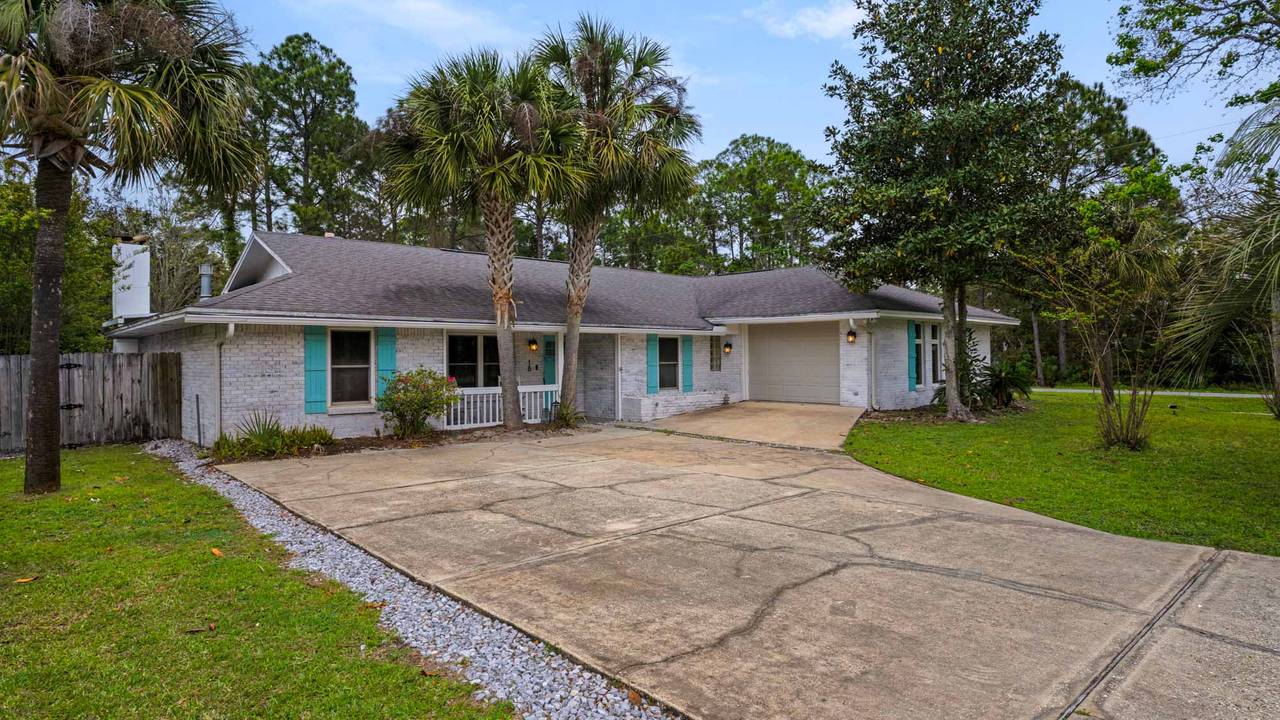 18 Initial Ln: Driveway 18 Initial Ln: Driveway