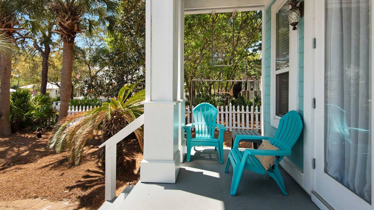 Walking on Waves Walking on Waves