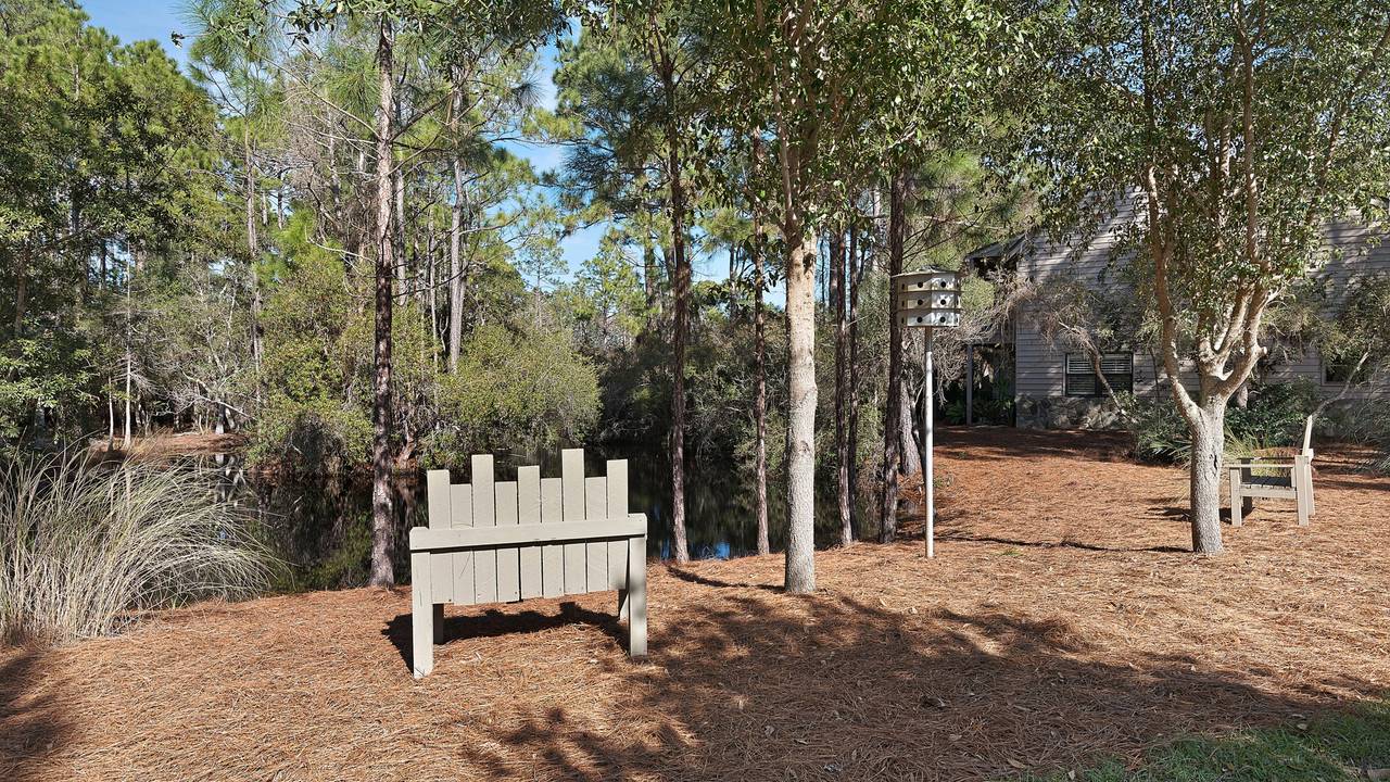 Cassine Village Grounds & Amenities Cassine Village Grounds & Amenities