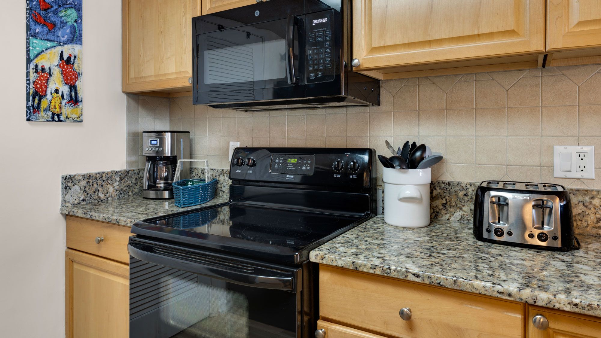 Sunnyside Up - Kitchen 