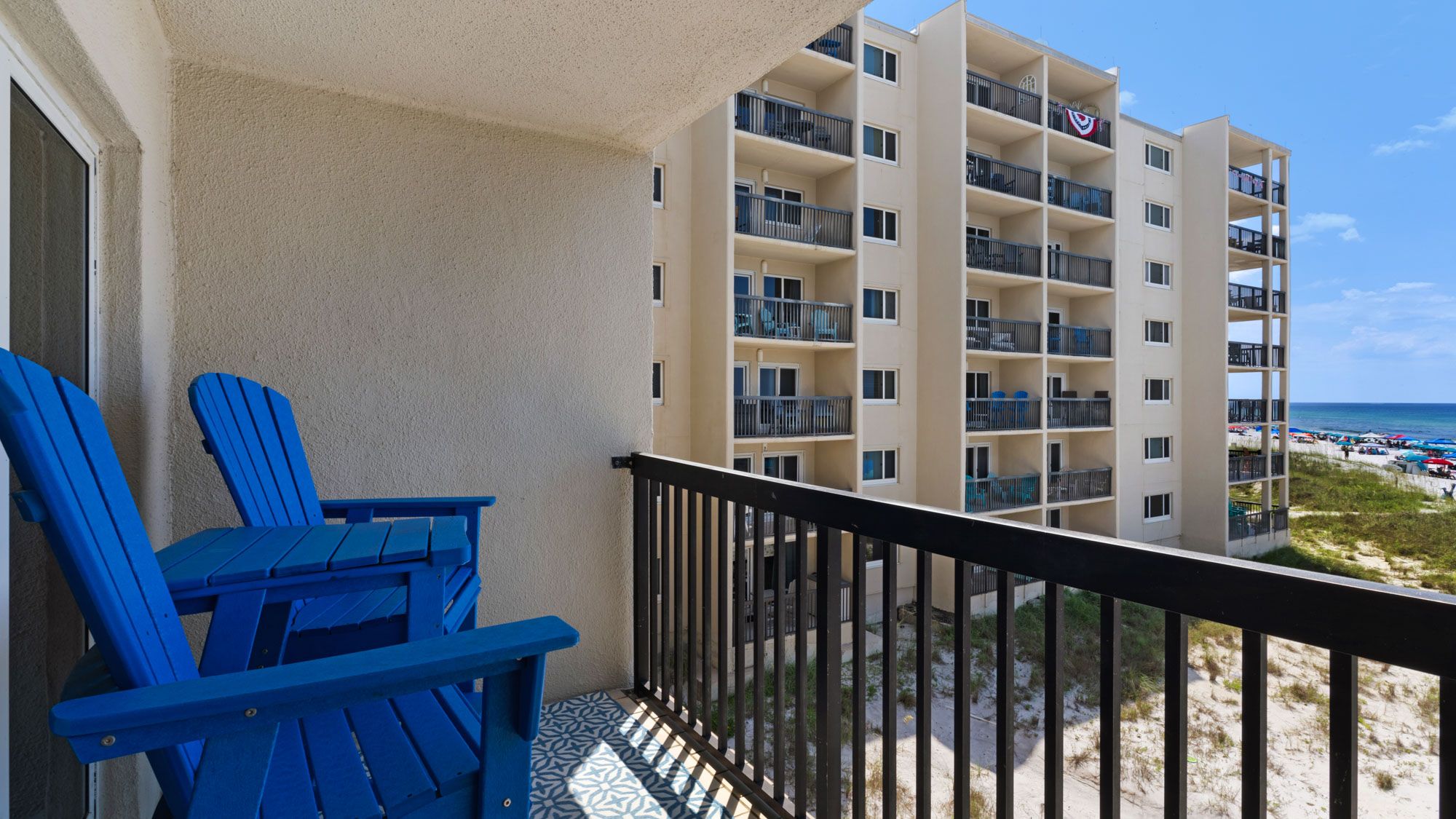 Sunnyside Up - Balcony