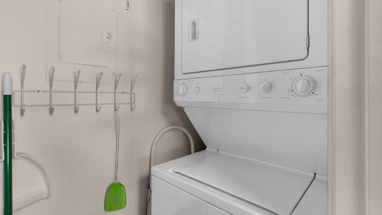 Sunnyside Up - Washer & Dryer Sunnyside Up - Washer & Dryer