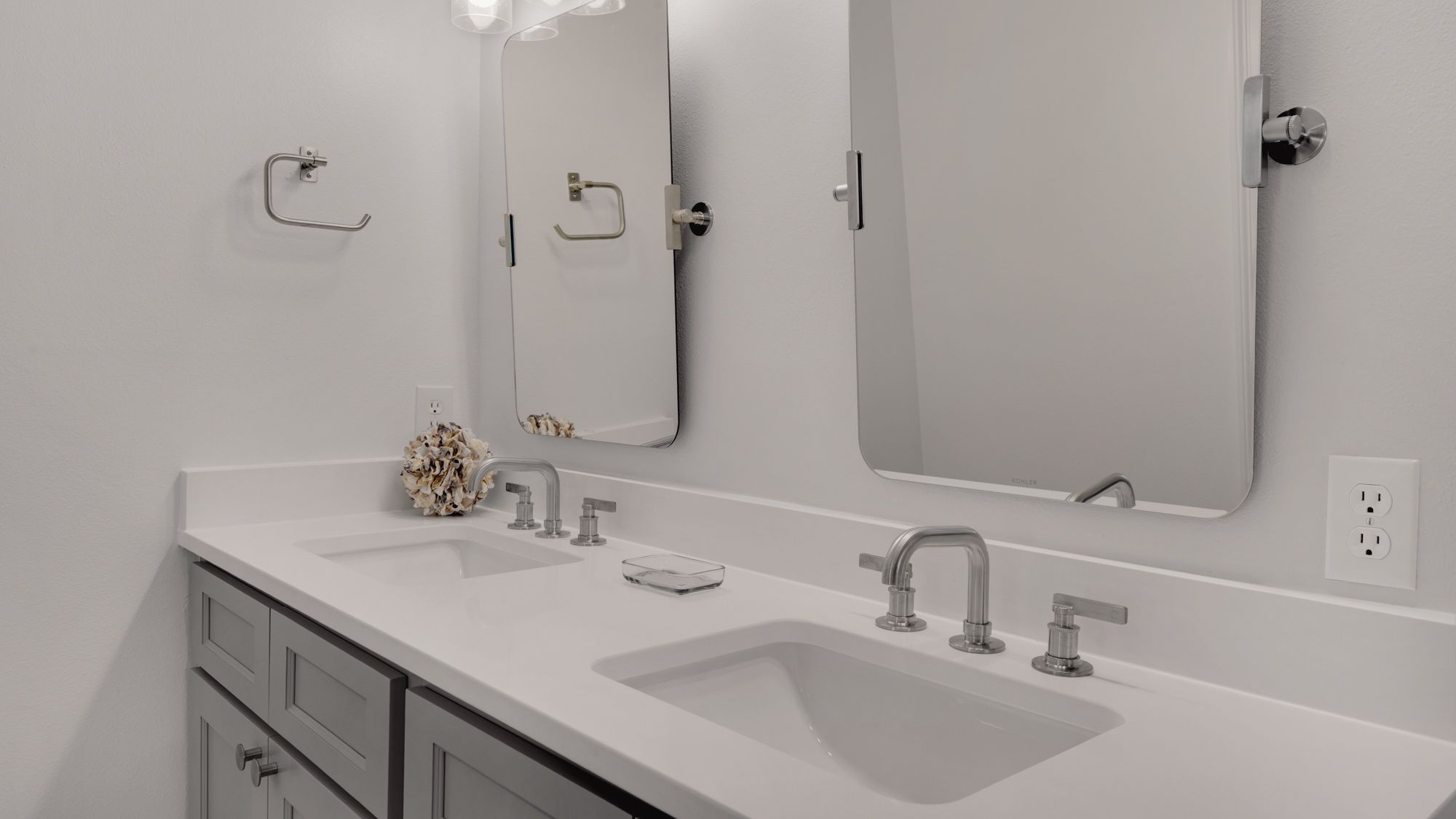 Just Add Salt - 3rd floor: Private bath