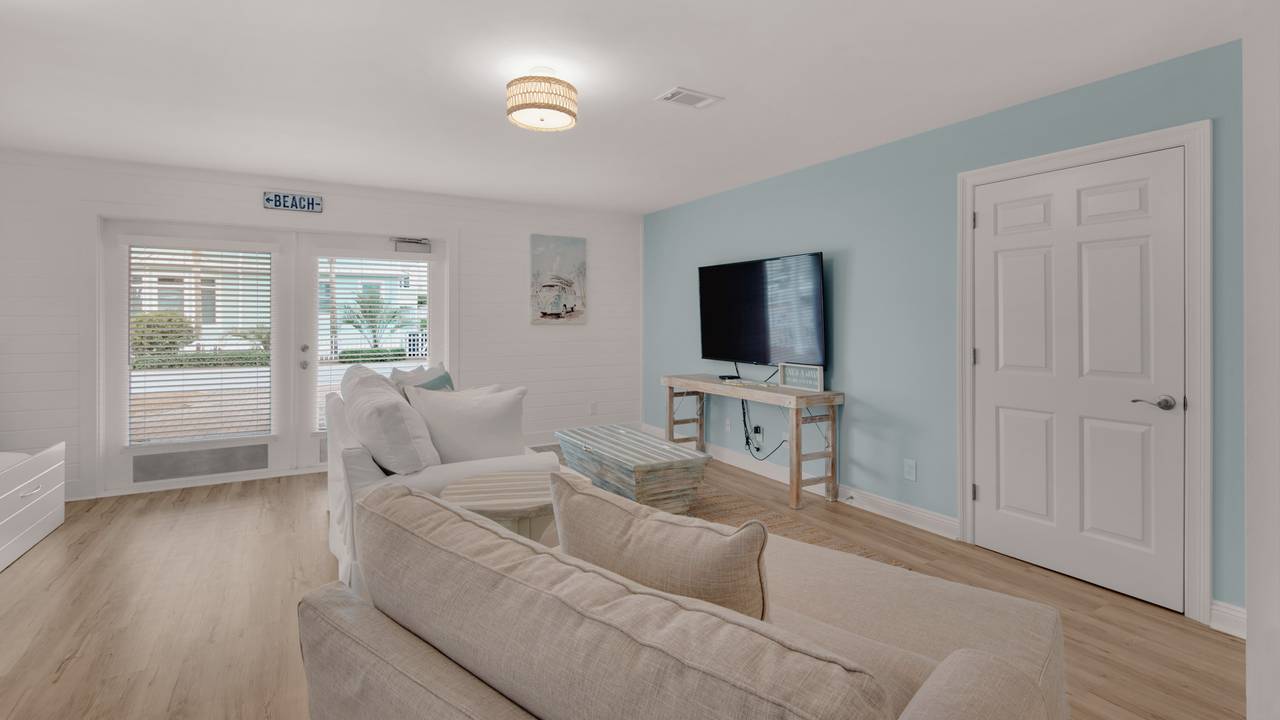 Just Add Salt - Ground floor: Seating area Just Add Salt - Ground floor: Seating area