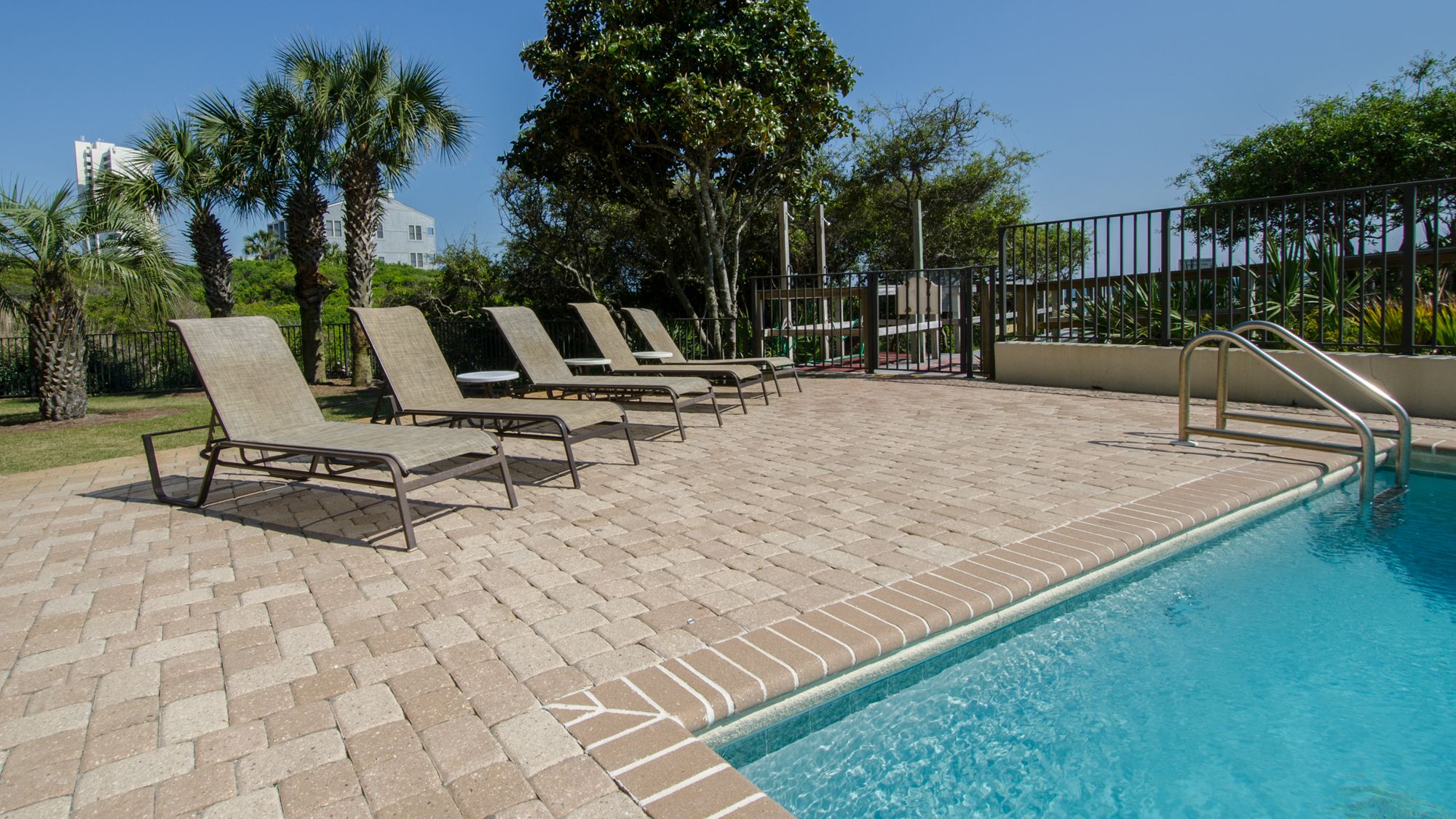 Legacy Grounds & Amenities