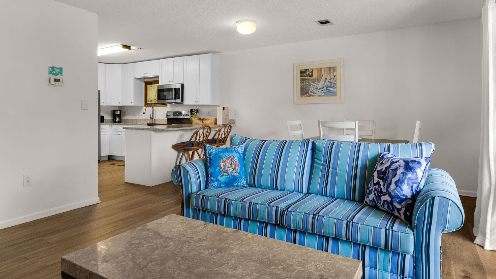 Beachwood Villas 1C - Living area