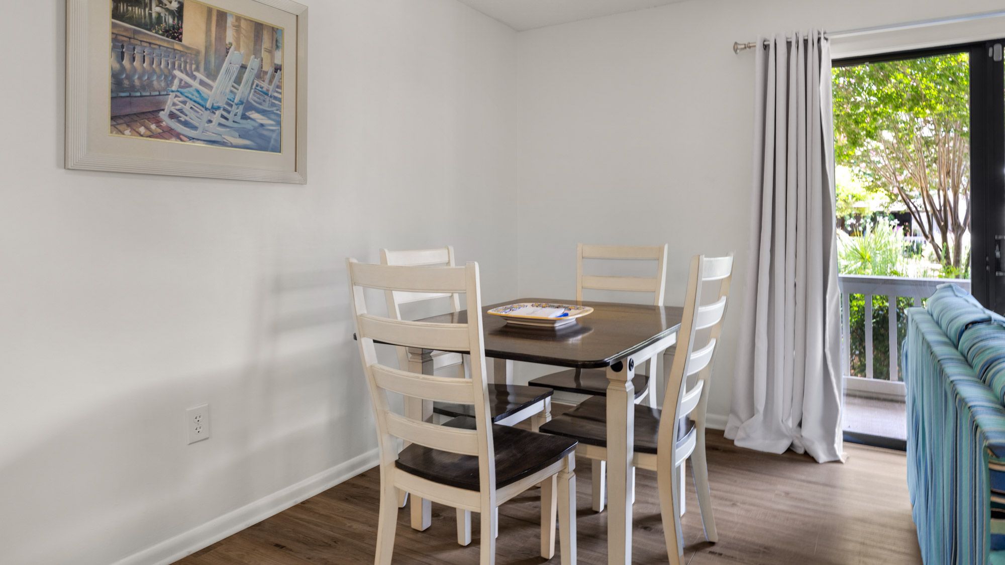 Beachwood Villas 1C - Dining area