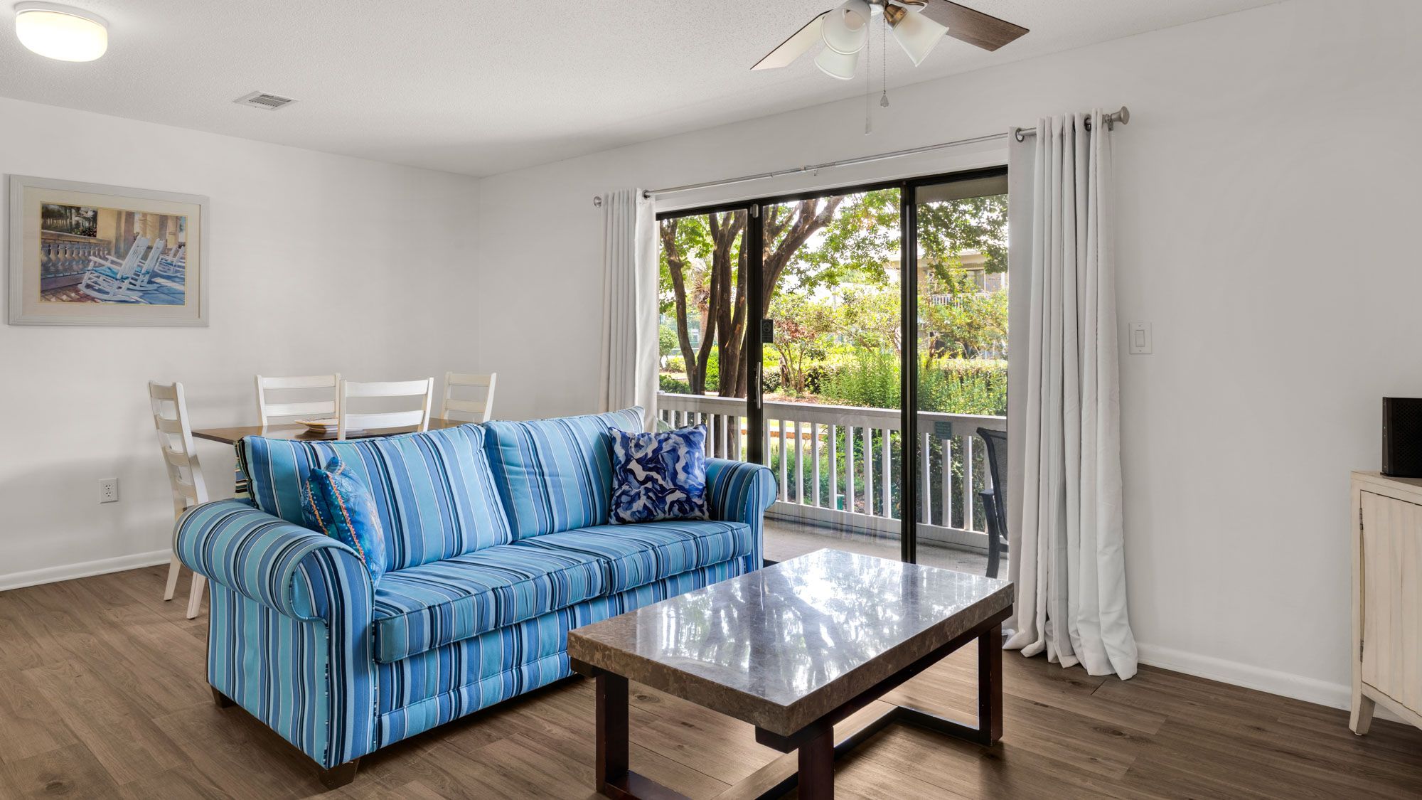 Beachwood Villas 1C - Living area