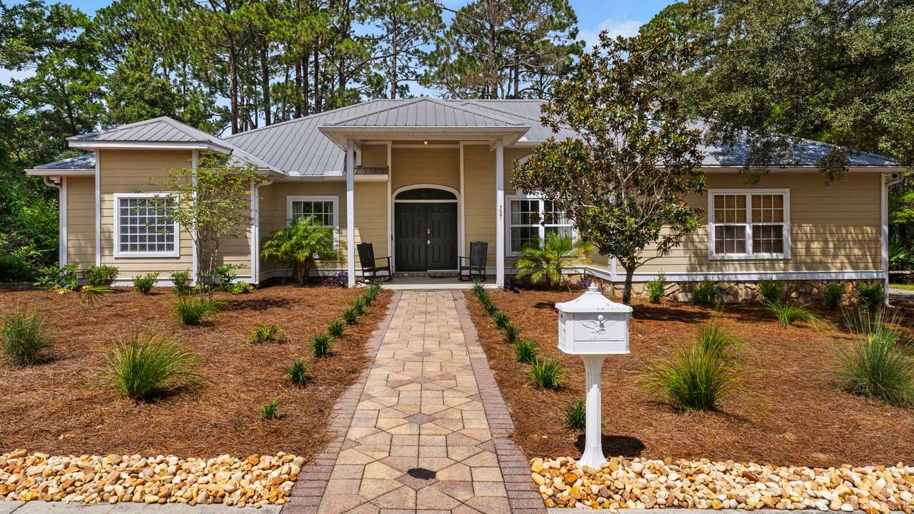 Secluded Sanctuary By the Sea Secluded Sanctuary By the Sea