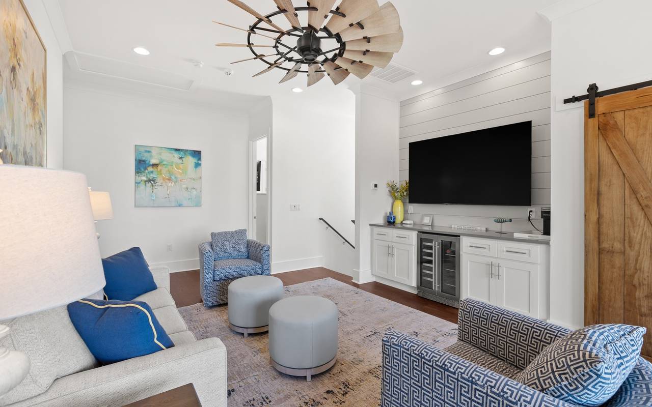 Changes in Latitude Changes in Latitude