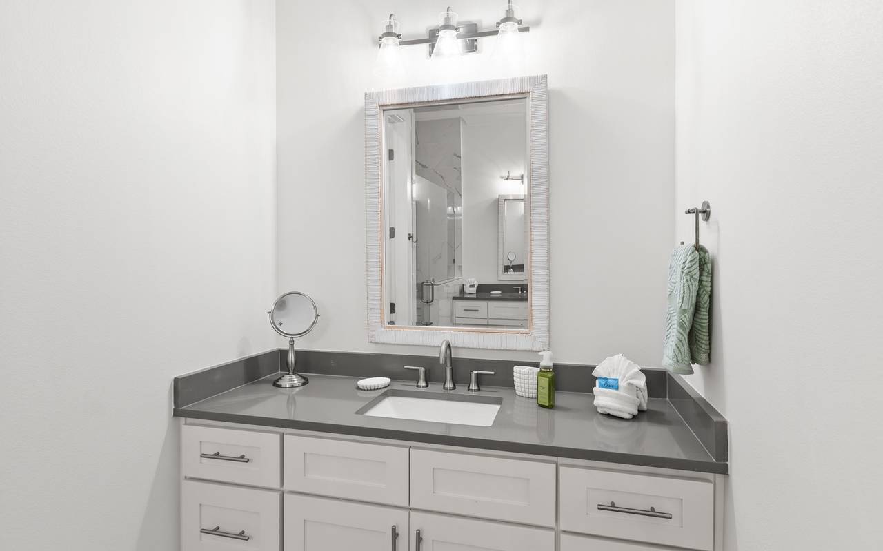 Changes in Latitude Changes in Latitude