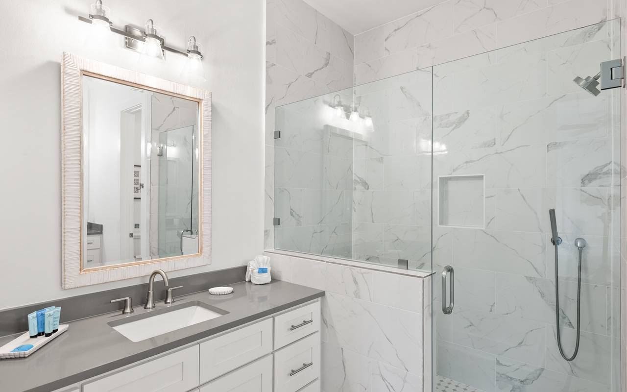 Changes in Latitude Changes in Latitude