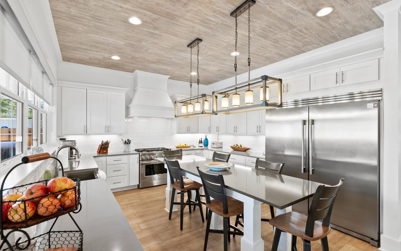 Changes in Latitude Changes in Latitude