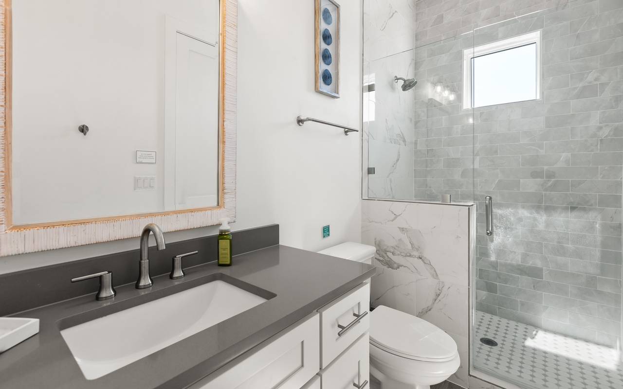 Changes in Latitude Changes in Latitude