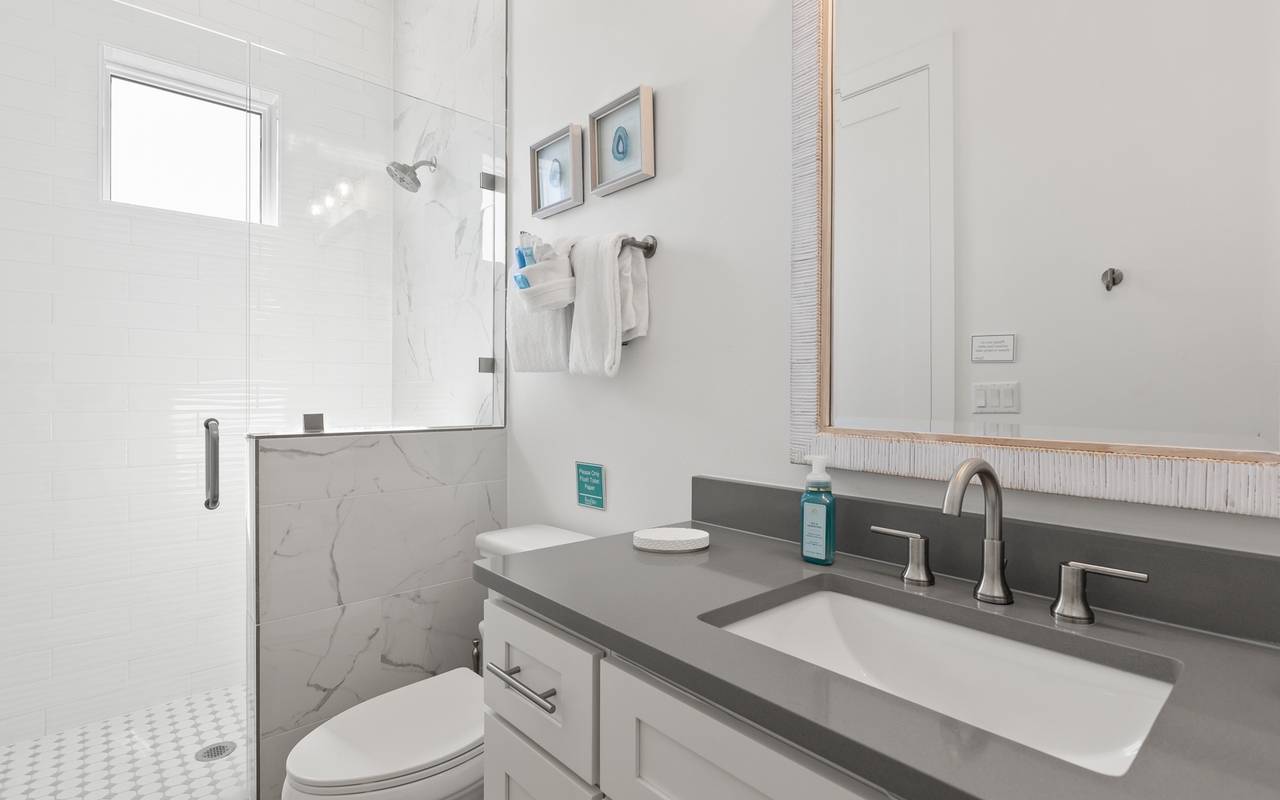 Changes in Latitude Changes in Latitude