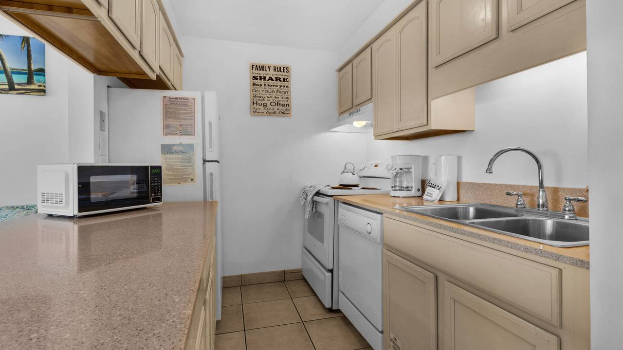 Emerald Hill 3 - Emerald Hill 3 -